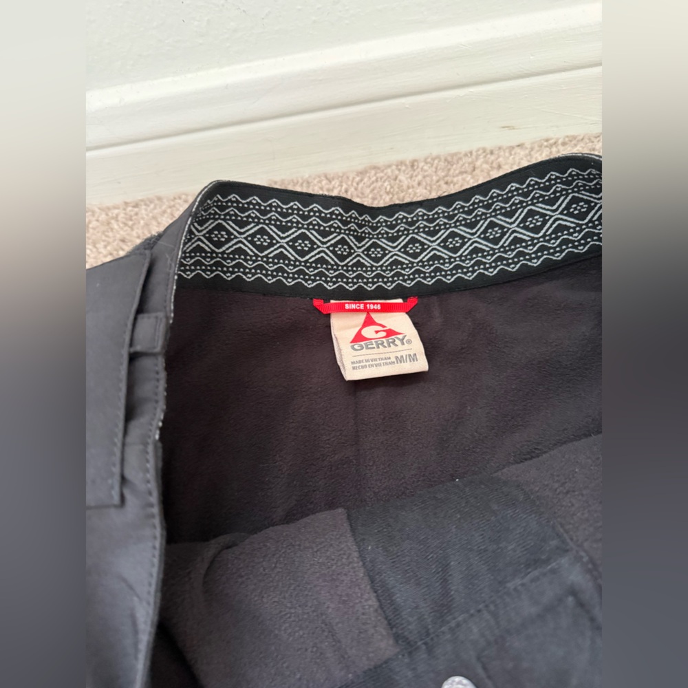 NWT Gerry snowpants waterproof black size medium - Picture 5 of 7